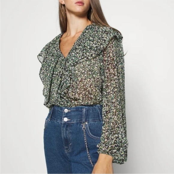 New Topshop Ruffle Semi-Sheer Button Front V-neck Blouse - Picture 1 of 8